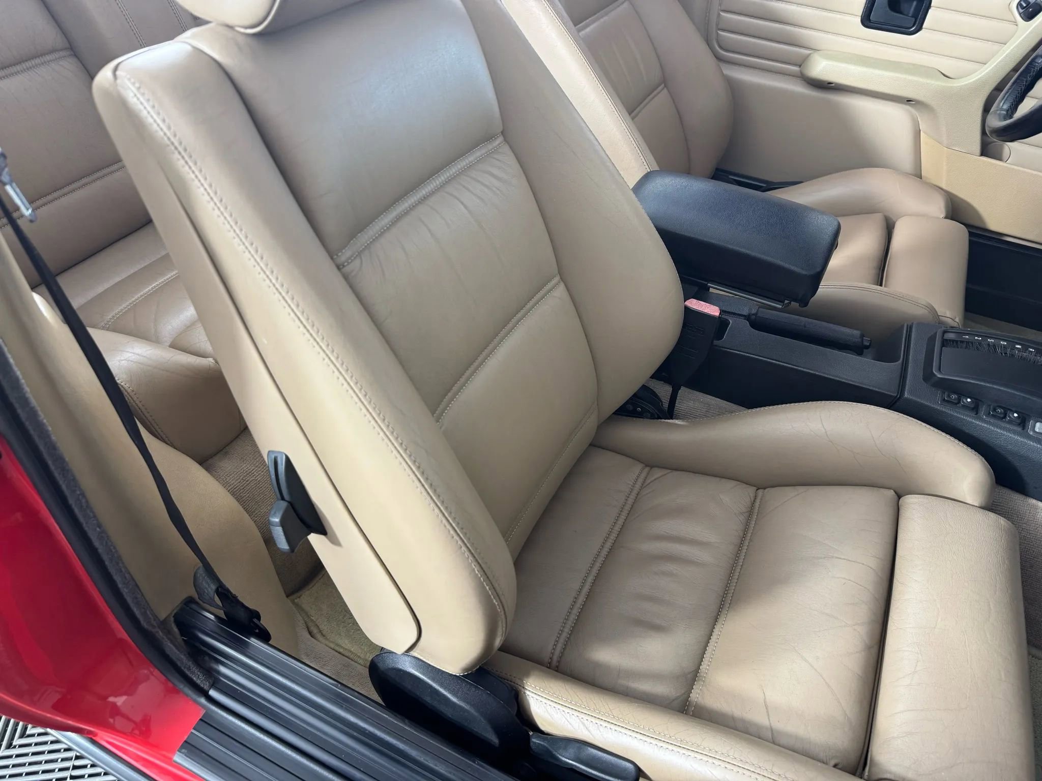 Used 1991 BMW 325i Convertible RWD image 42