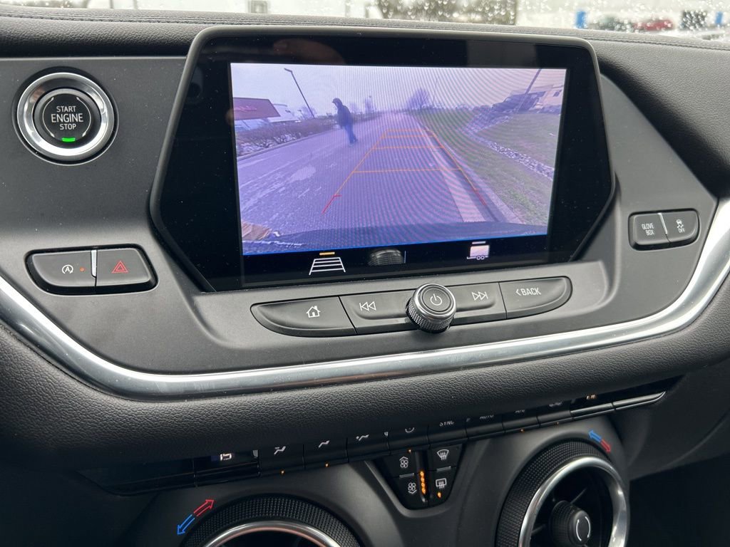 Used 2020 Chevrolet Blazer LT image 9