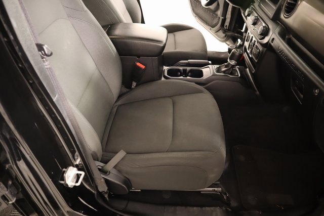 Used 2021 Jeep Wrangler Unlimited Sport image 12