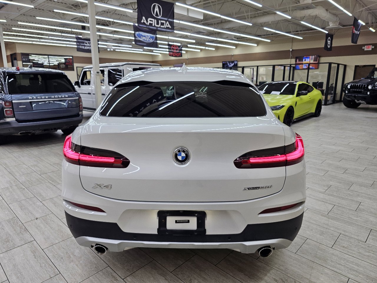 Used 2020 BMW X4 xDrive30i w/ Executive Package image 8