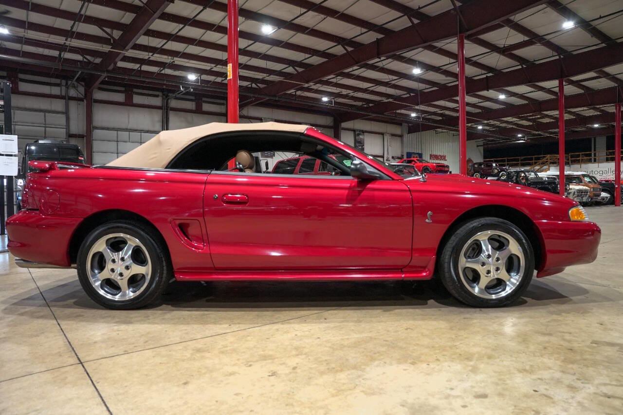 Used 1996 Ford Mustang Cobra image 23