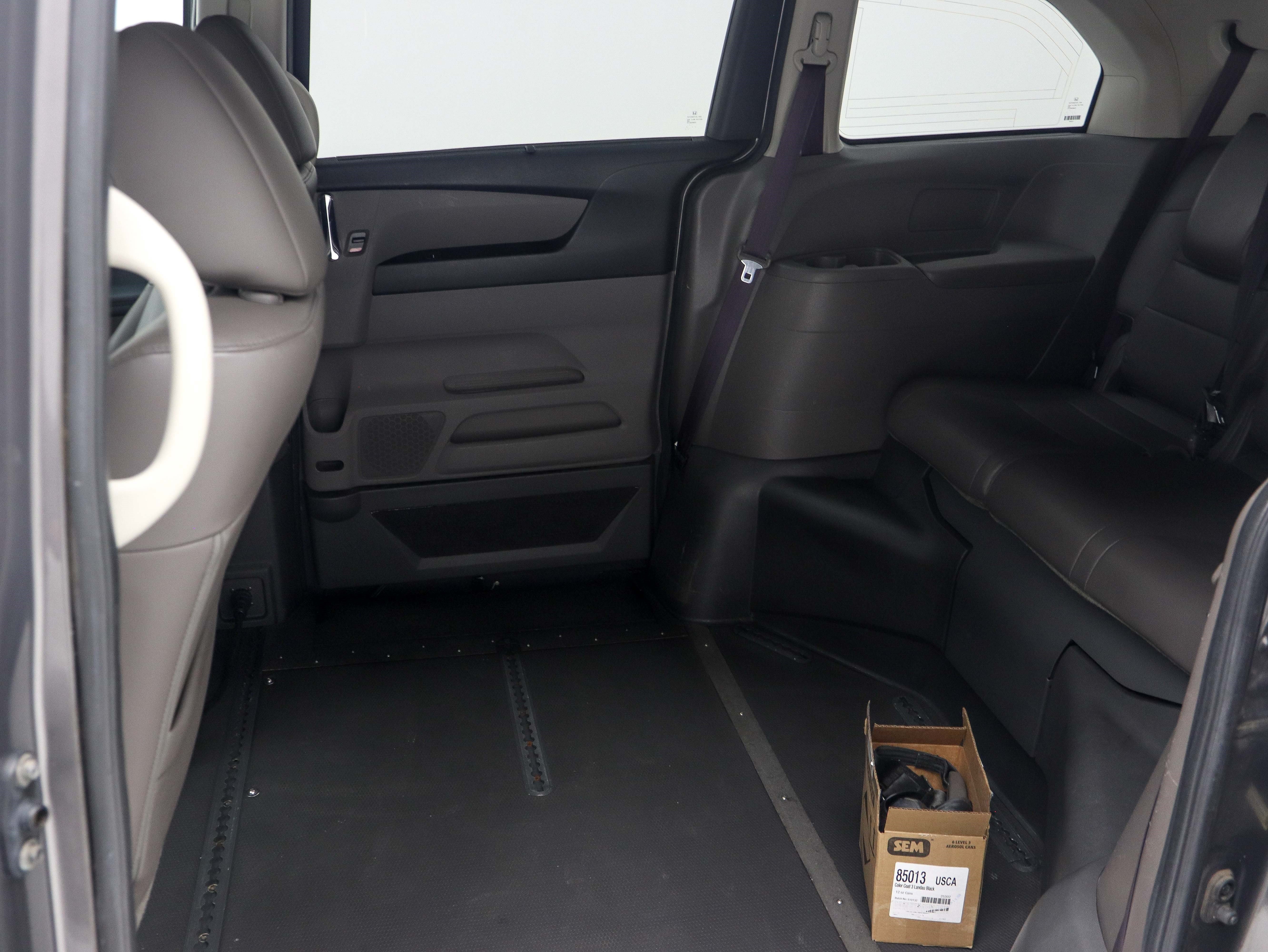 Used 2015 Honda Odyssey EX-L image 22