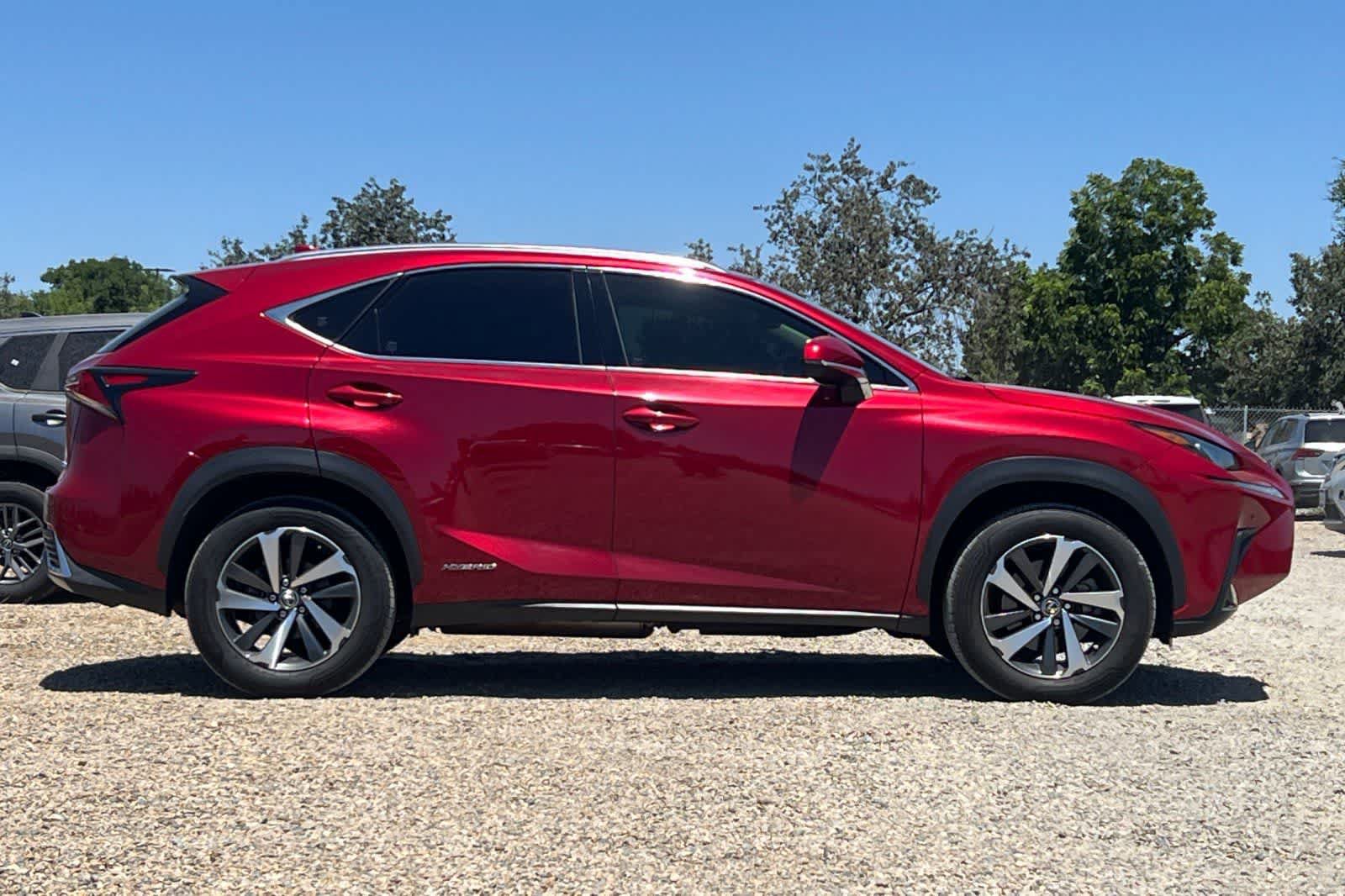 Used 2019 Lexus NX 300h AWD w/ Premium Package image 9