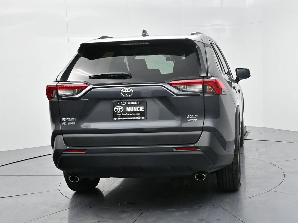 Used 2024 Toyota RAV4 XLE image 7