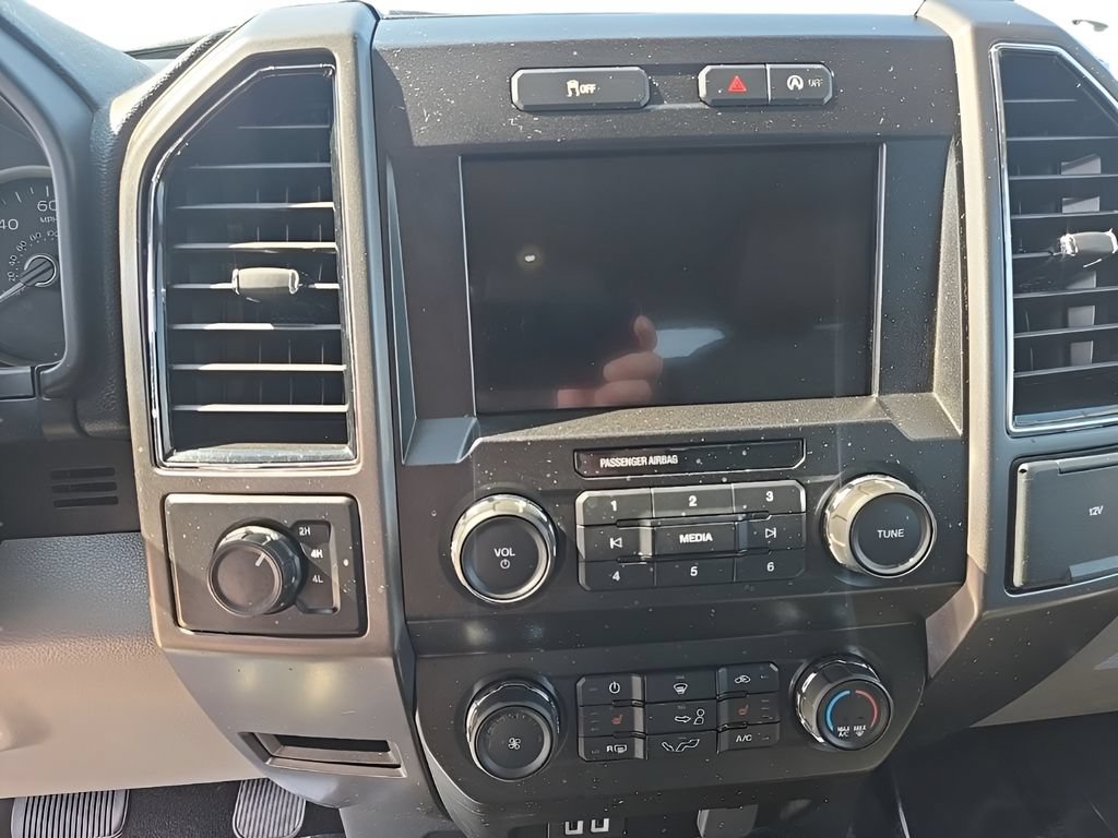 Used 2020 Ford F150 XLT w/ Equipment Group 302A Luxury AWD/4WD image 16