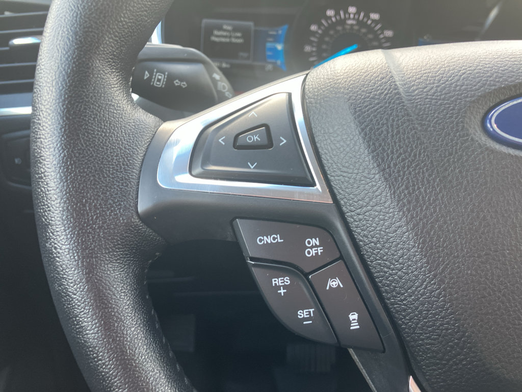 Used 2021 Ford Edge Titanium AWD/4WD image 21