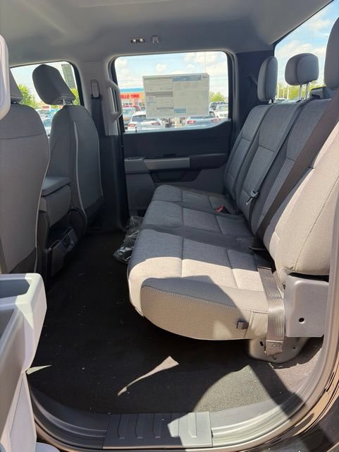 New 2026 Ford F250 XL w/ STX Appearance Package AWD/4WD image 22