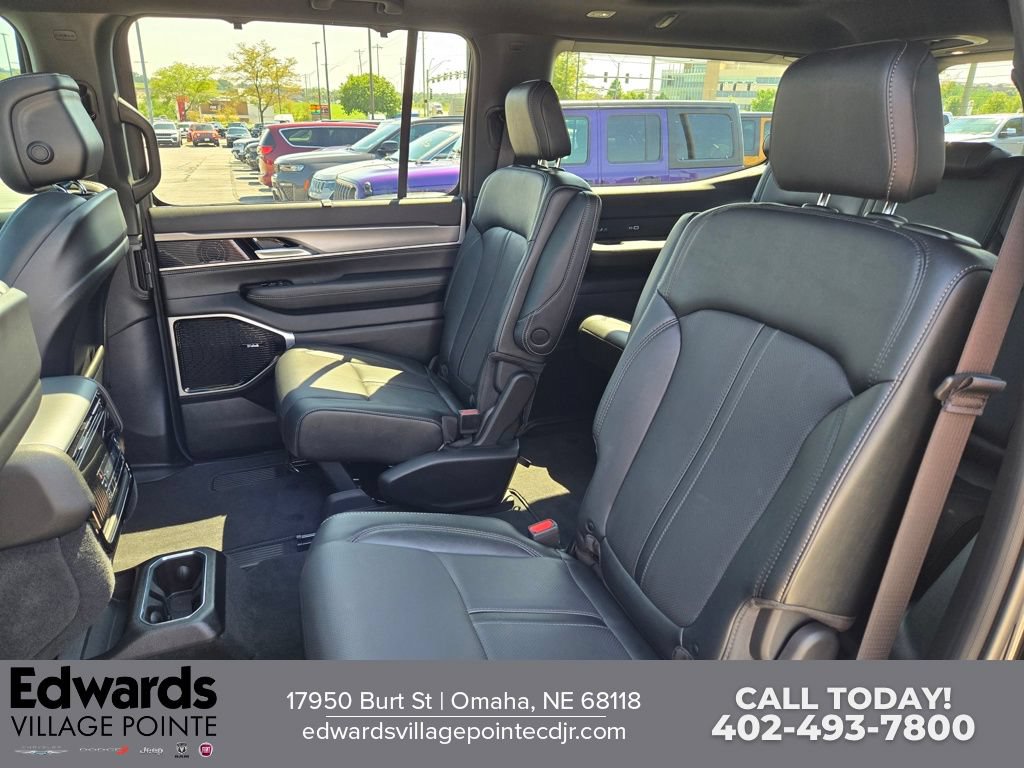New 2026 Jeep Grand Wagoneer Limited AWD/4WD image 28