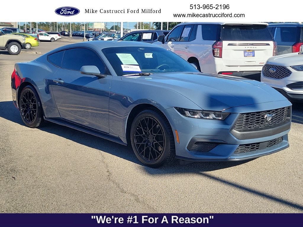 Certified 2024 Ford Mustang Coupe RWD image 7