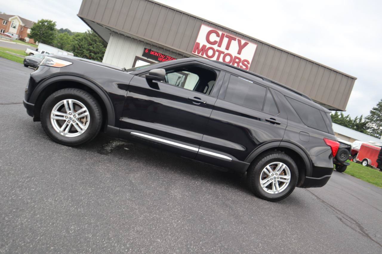 Used 2020 Ford Explorer XLT AWD/4WD image 15