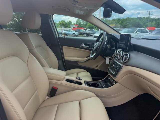 Used 2018 Mercedes-Benz GLA 250 image 18