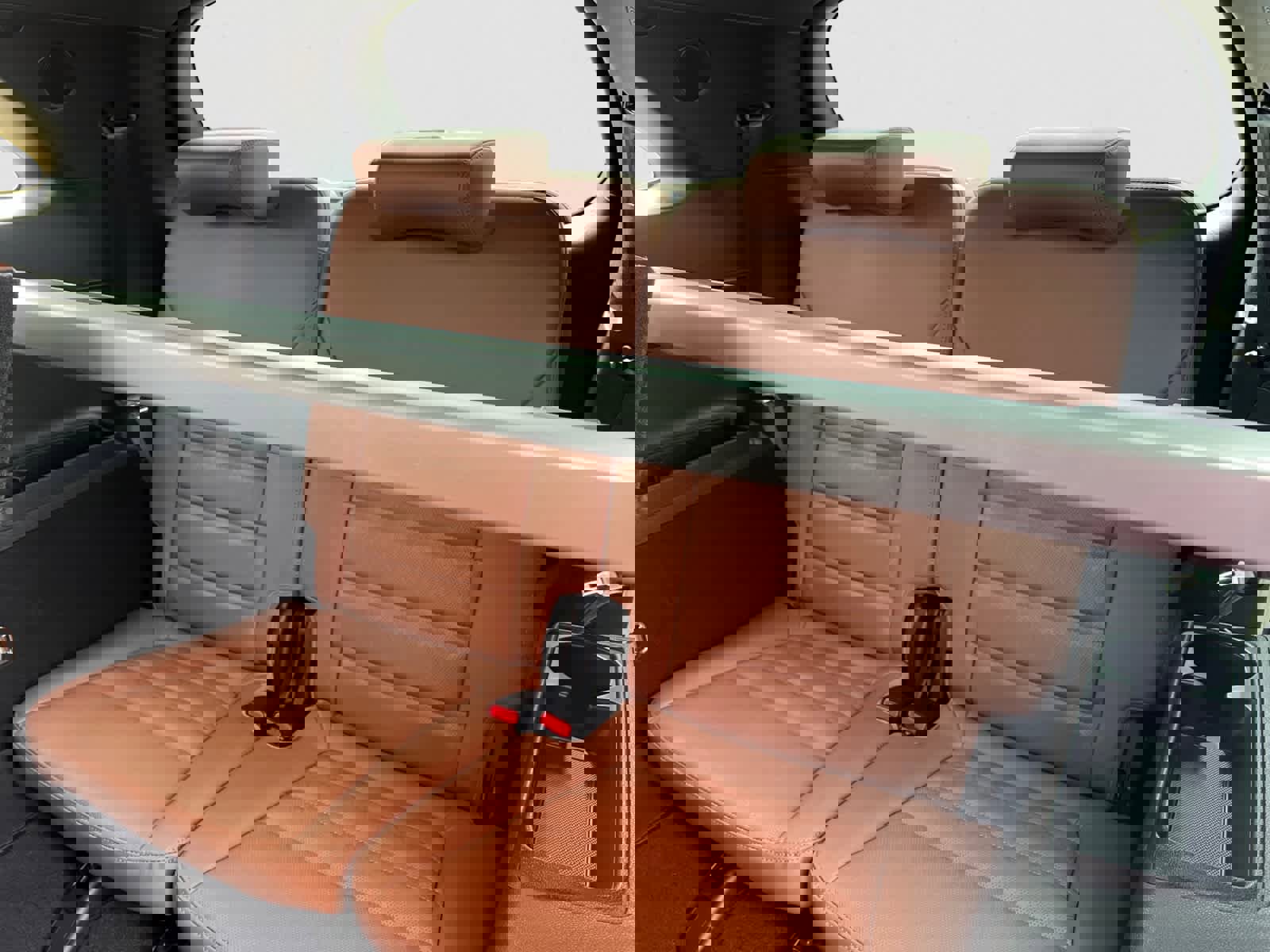 Used 2019 Kia Sorento SX image 12