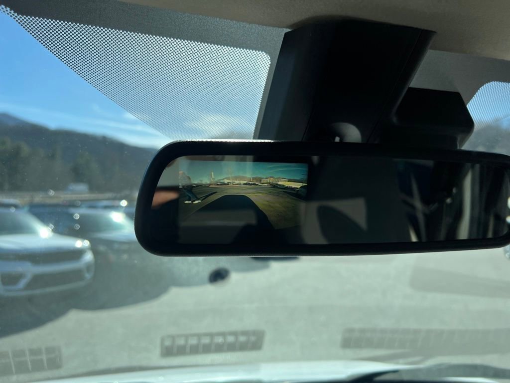 Used 2020 Chevrolet Express 3500 LT w/ LT Preferred Equipment Group image 23