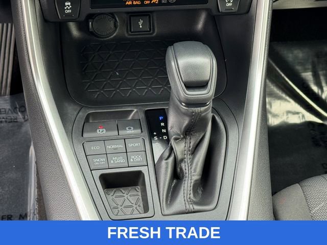 Used 2020 Toyota RAV4 XLE w/ All Weather Liner Package image 20