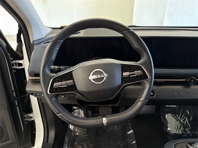 Certified 2025 Nissan Ariya Platinum image 33