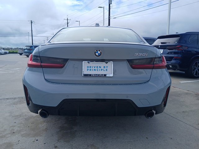 New 2026 BMW 330i Sedan w/ M Sport Package RWD image 8