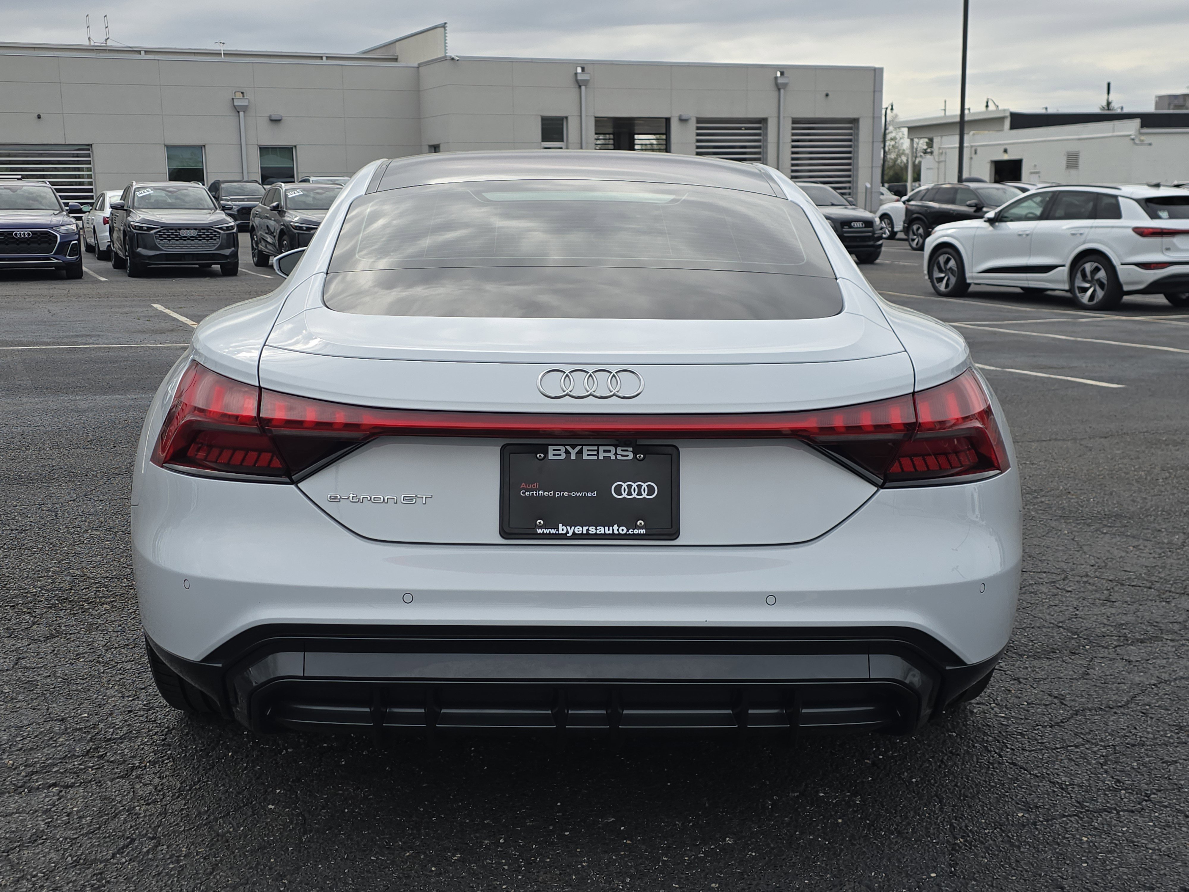 Certified 2023 Audi e-tron GT Premium Plus image 6