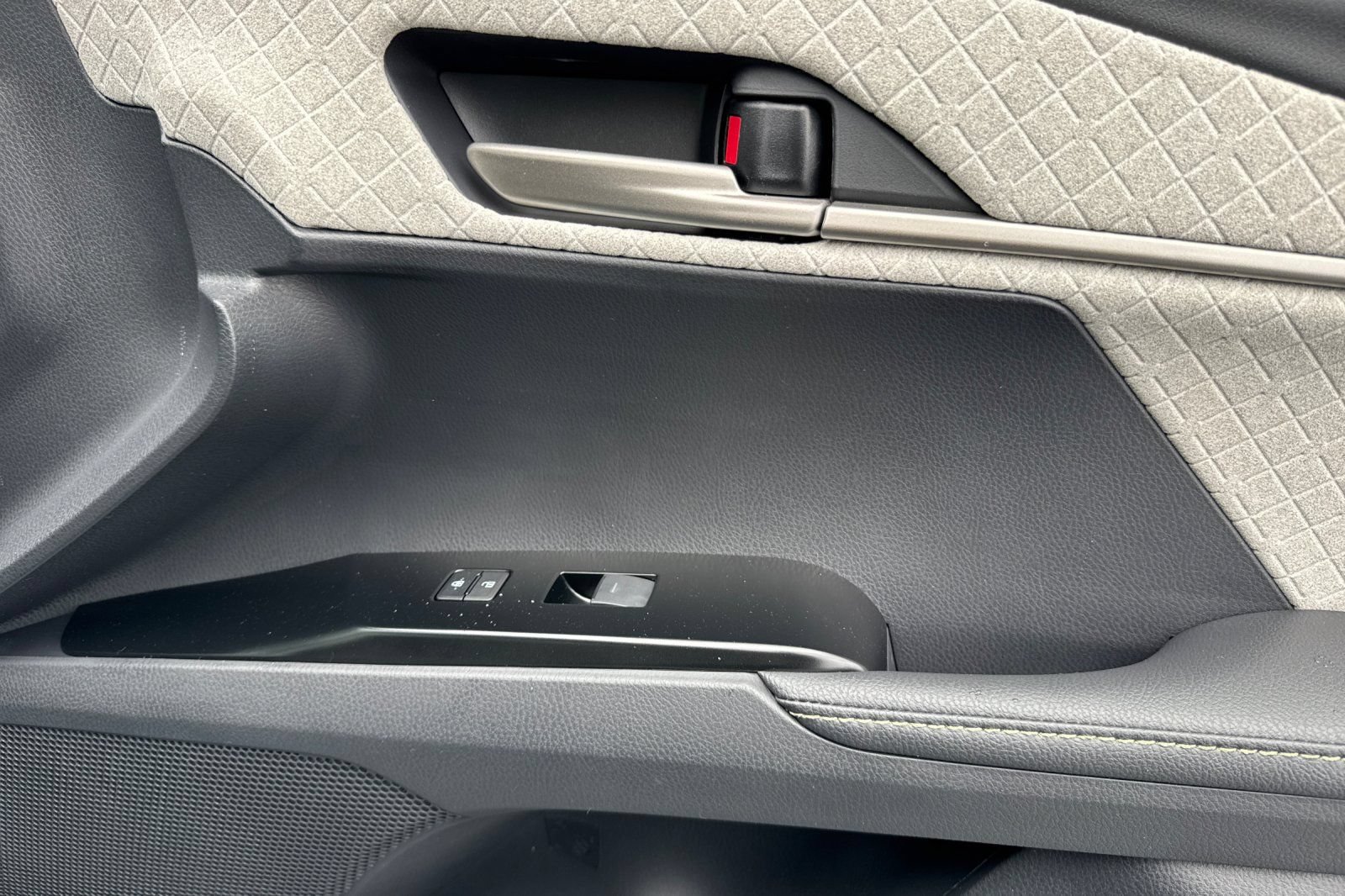 New 2026 Toyota Camry XLE w/ Premium Plus Package FWD image 19