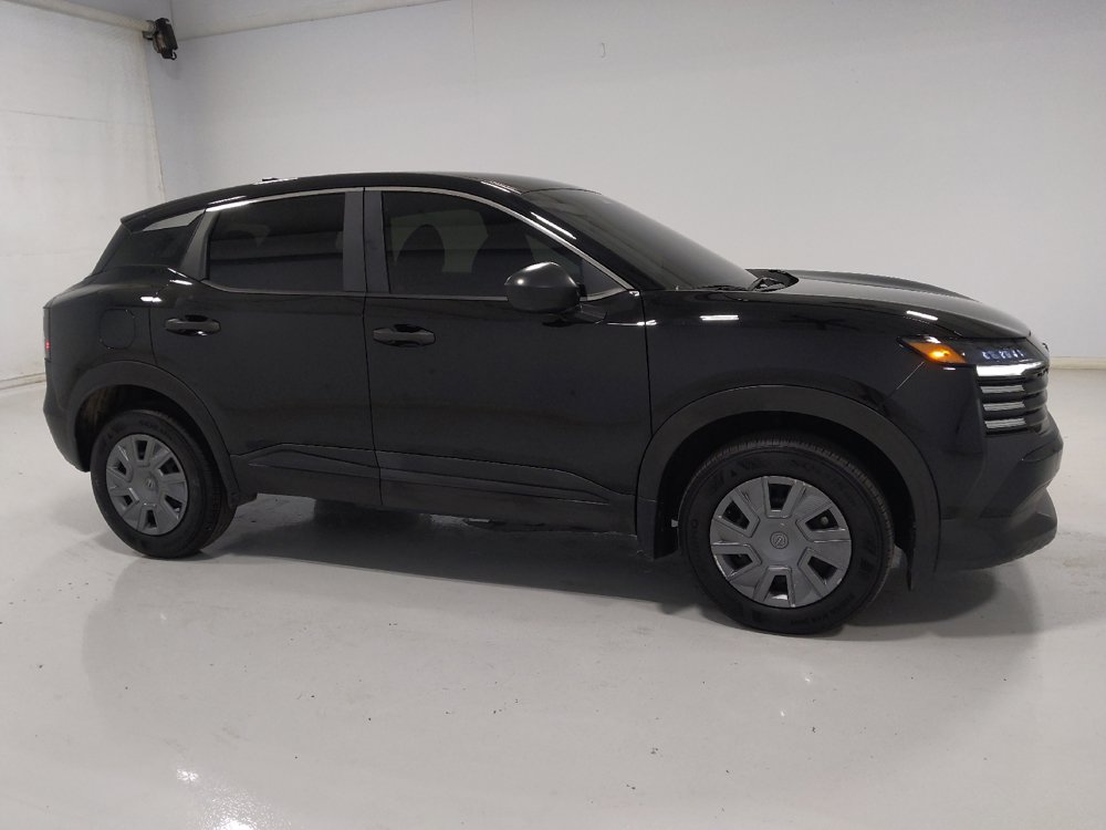 Used 2025 Nissan Kicks S FWD image 11