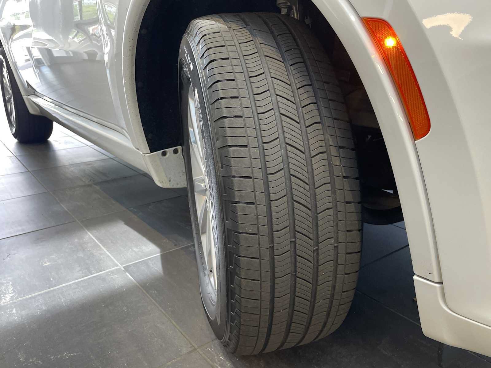 Used 2025 Dodge Durango GT RWD image 13