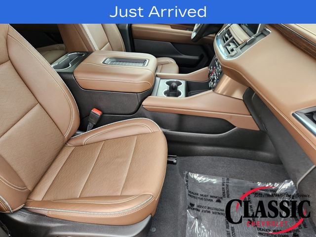 Used 2023 Chevrolet Tahoe High Country AWD/4WD image 25