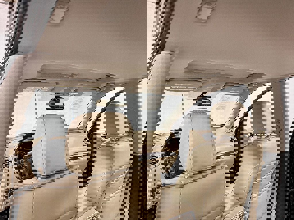 Used 2019 INFINITI QX60 Luxe w/ Essential Package image 12