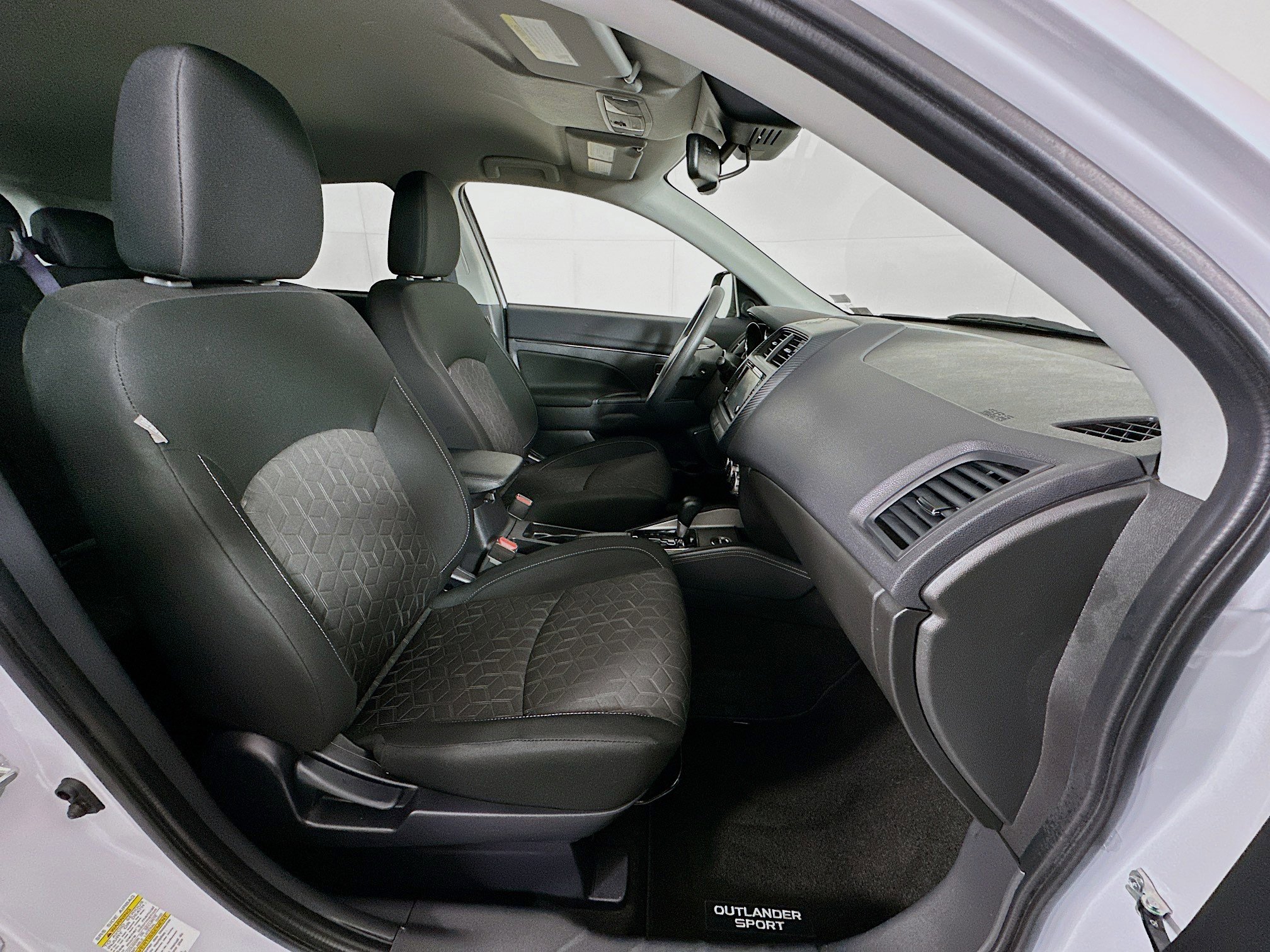 Used 2024 Mitsubishi Outlander Sport ES image 28