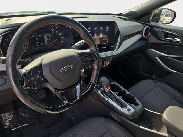 Used 2024 Chevrolet Trax RS w/ Driver Confidence Package image 19