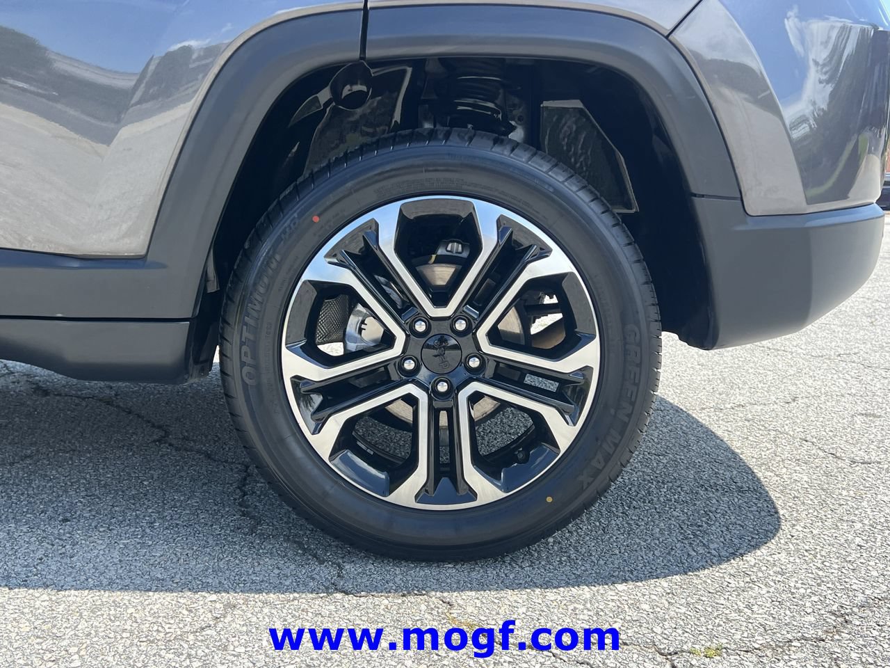 Used 2024 Jeep Compass Limited AWD/4WD image 28