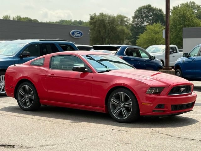 Used 2014 Ford Mustang Coupe w/ V6 Performance Package RWD image 25