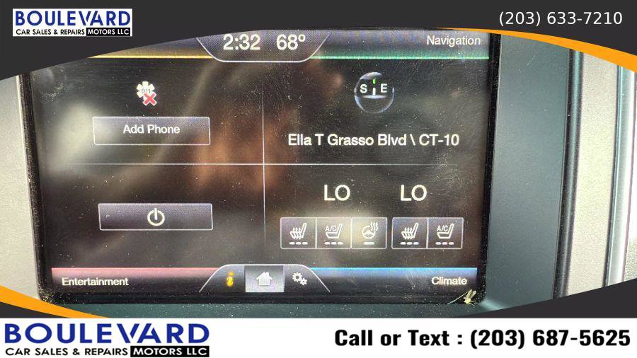 Used 2016 Ford Explorer Limited image 20