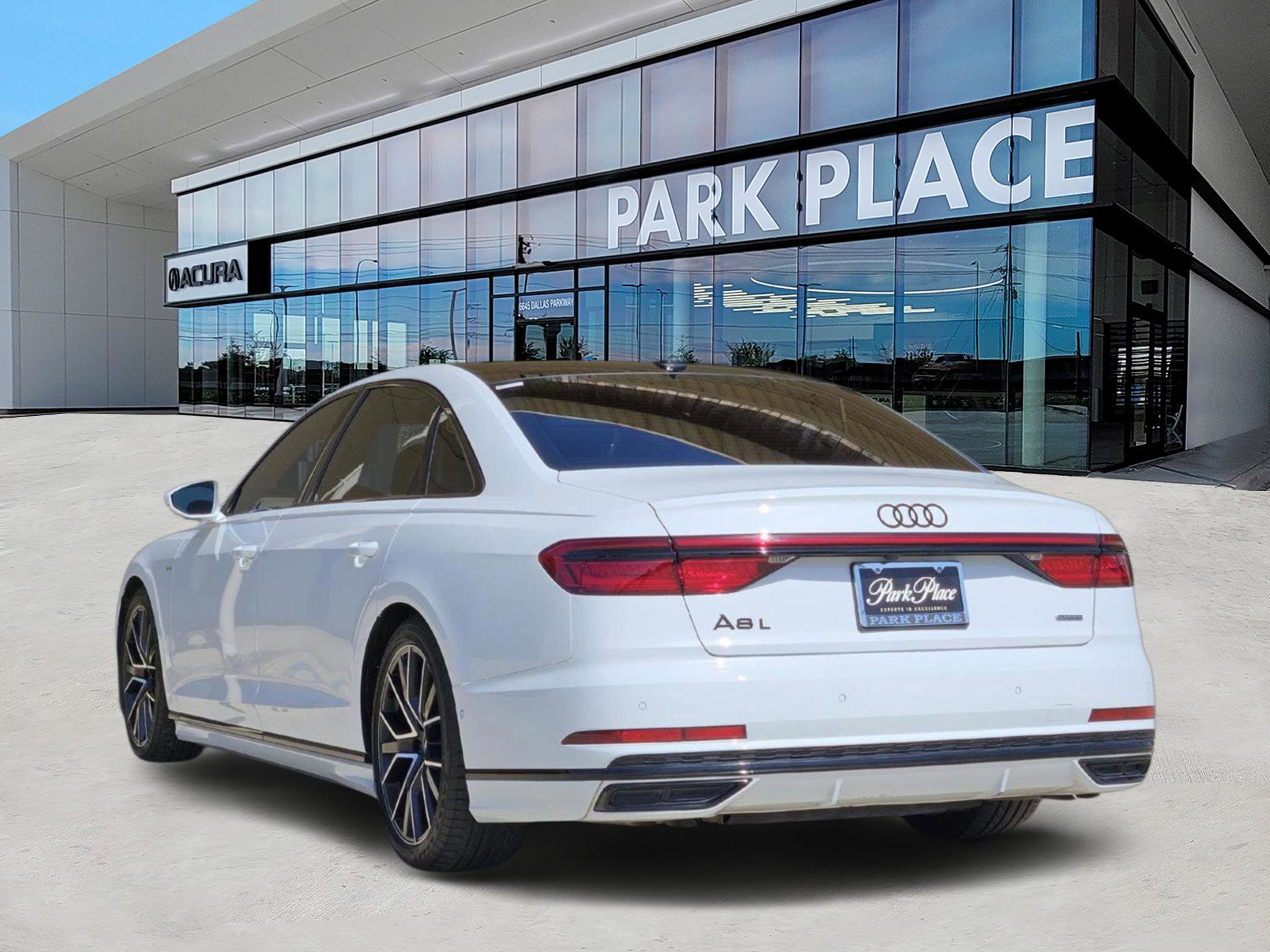 Used 2021 Audi A8 L 4.0T w/ Executive Plus Package image 4