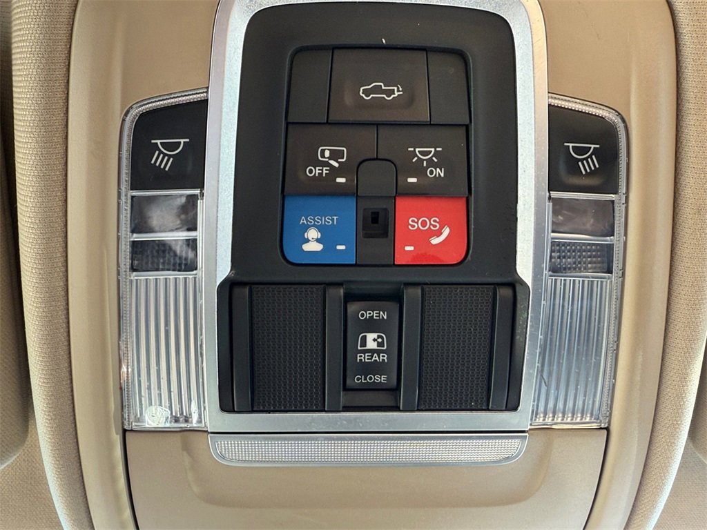 Used 2020 RAM 2500 Limited image 16