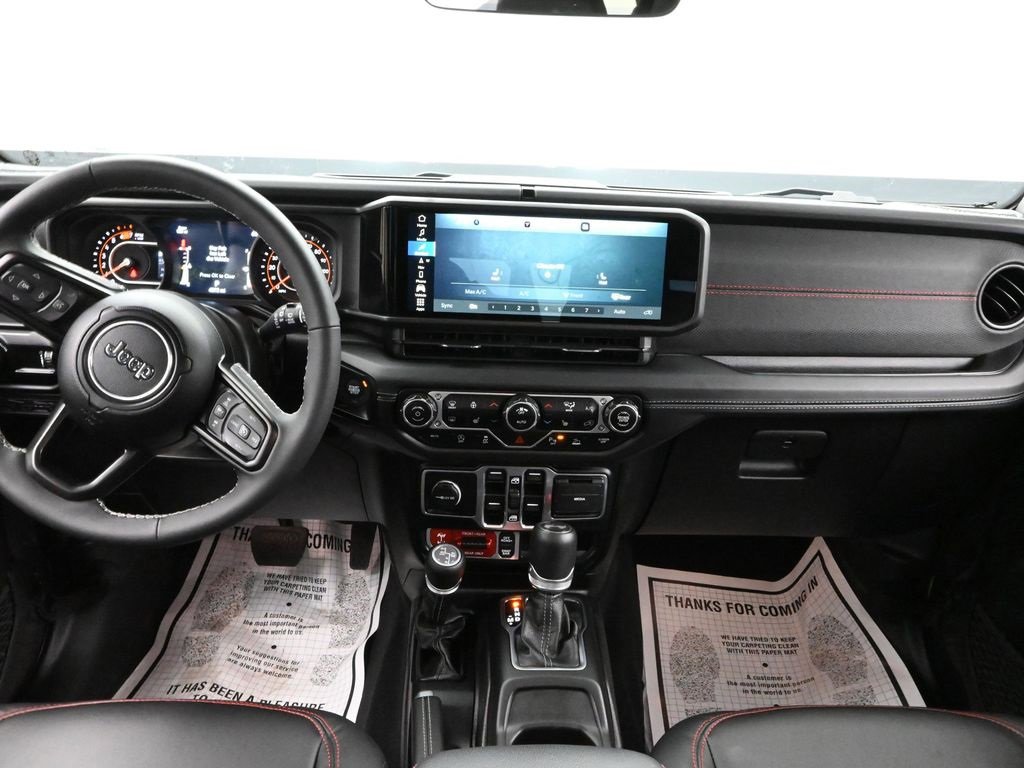 Certified 2025 Jeep Wrangler Unlimited Rubicon image 16