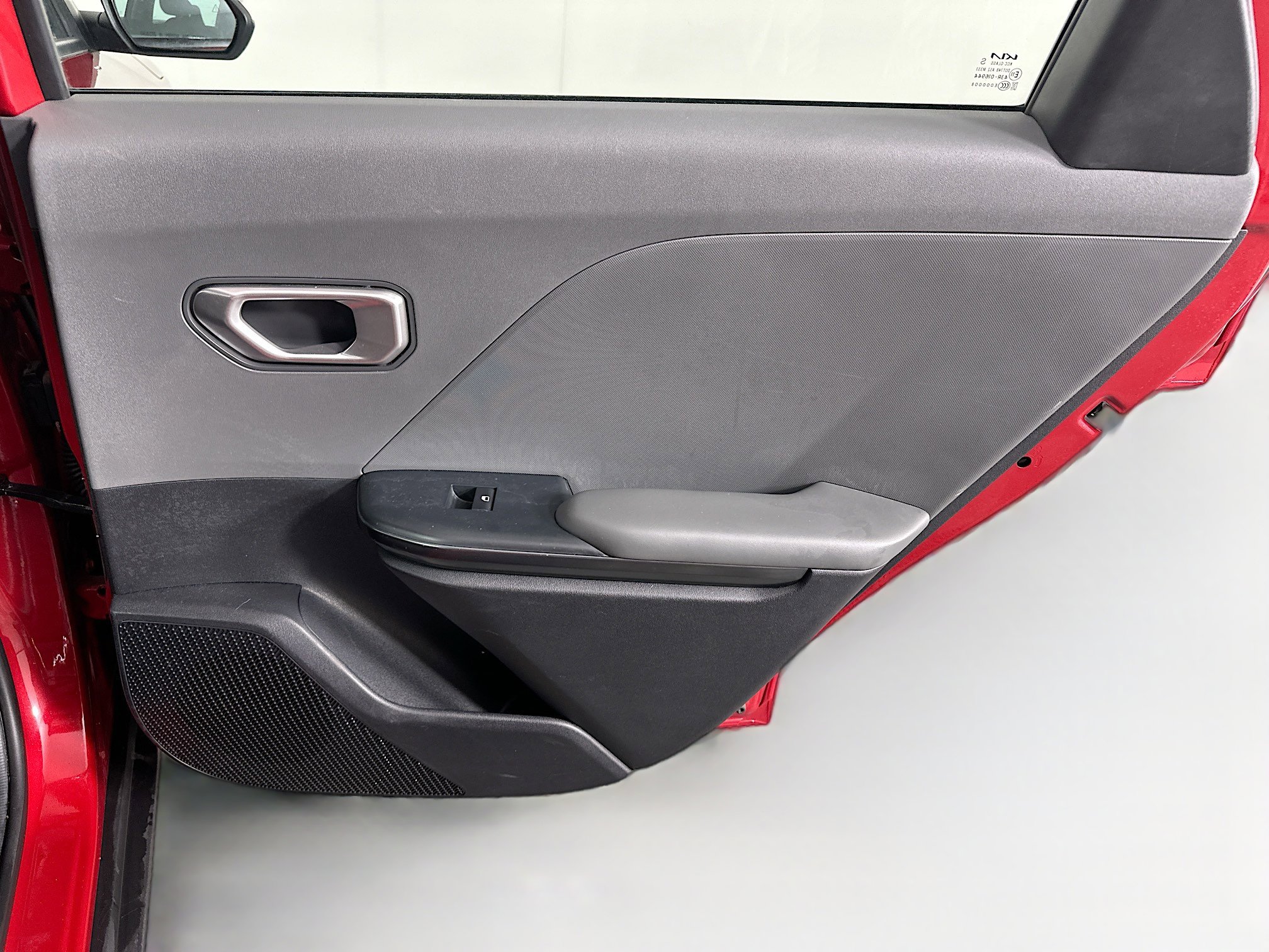 Used 2025 Kia K4 LXS image 28