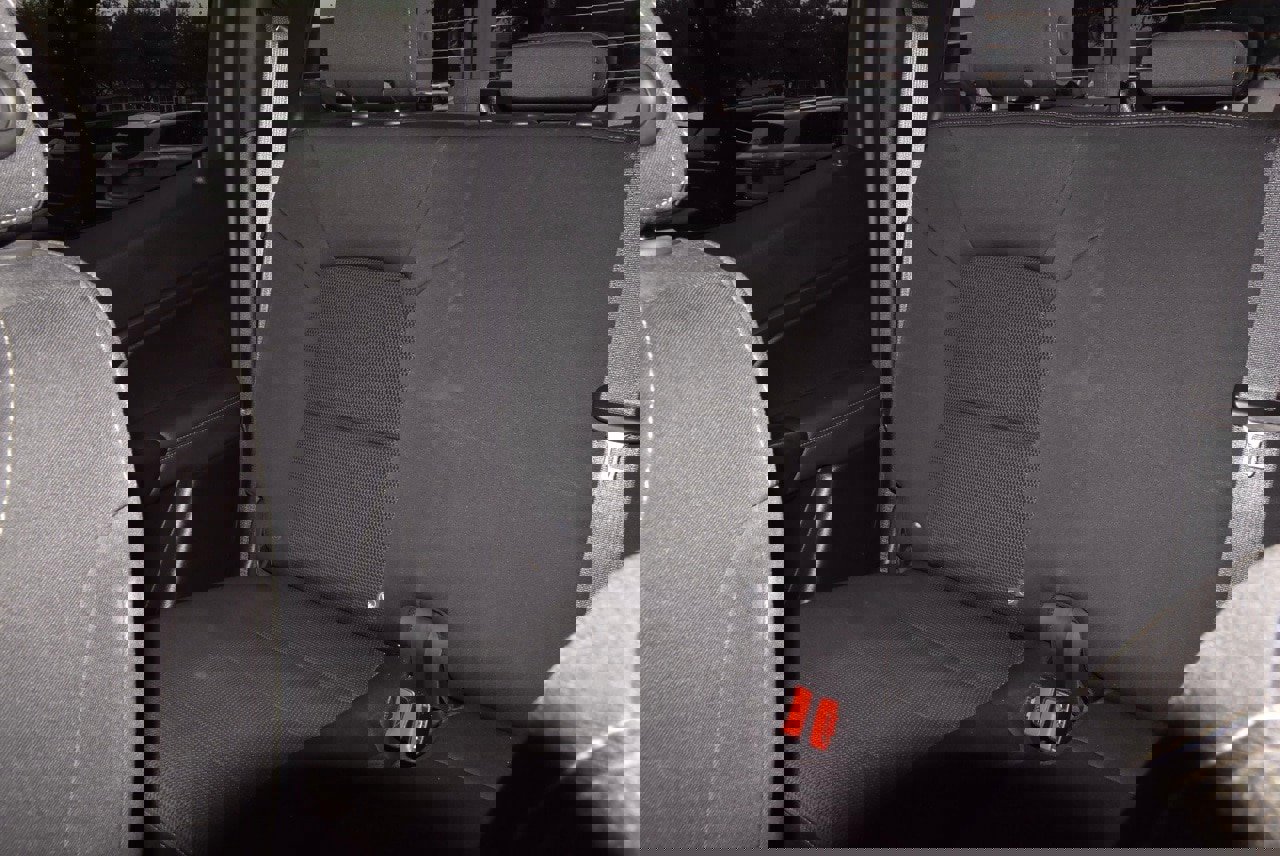 Used 2024 GMC Canyon Elevation w/ Convenience Package image 19