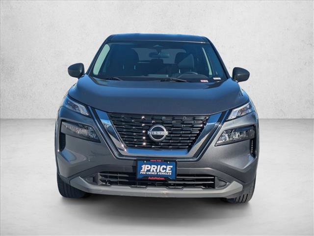 Used 2023 Nissan Rogue S video 2
