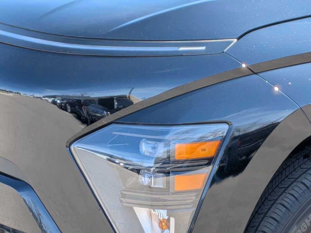 Certified 2024 Hyundai Kona SEL FWD image 9