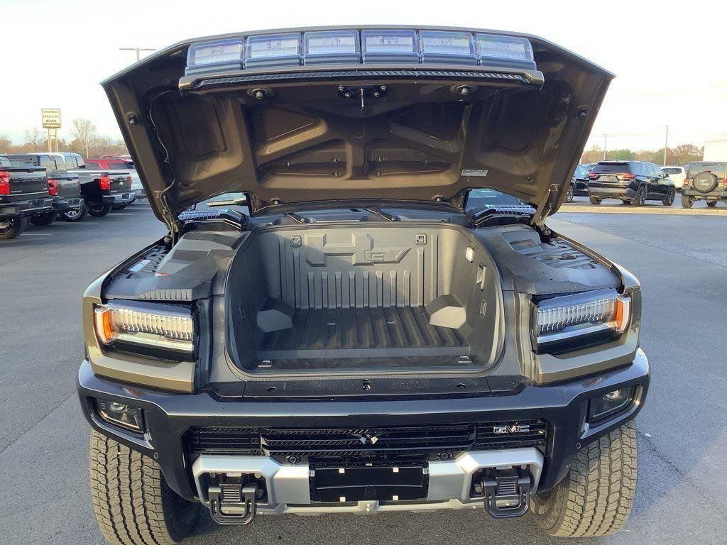 New 2025 GMC Hummer EV 2X AWD/4WD image 2