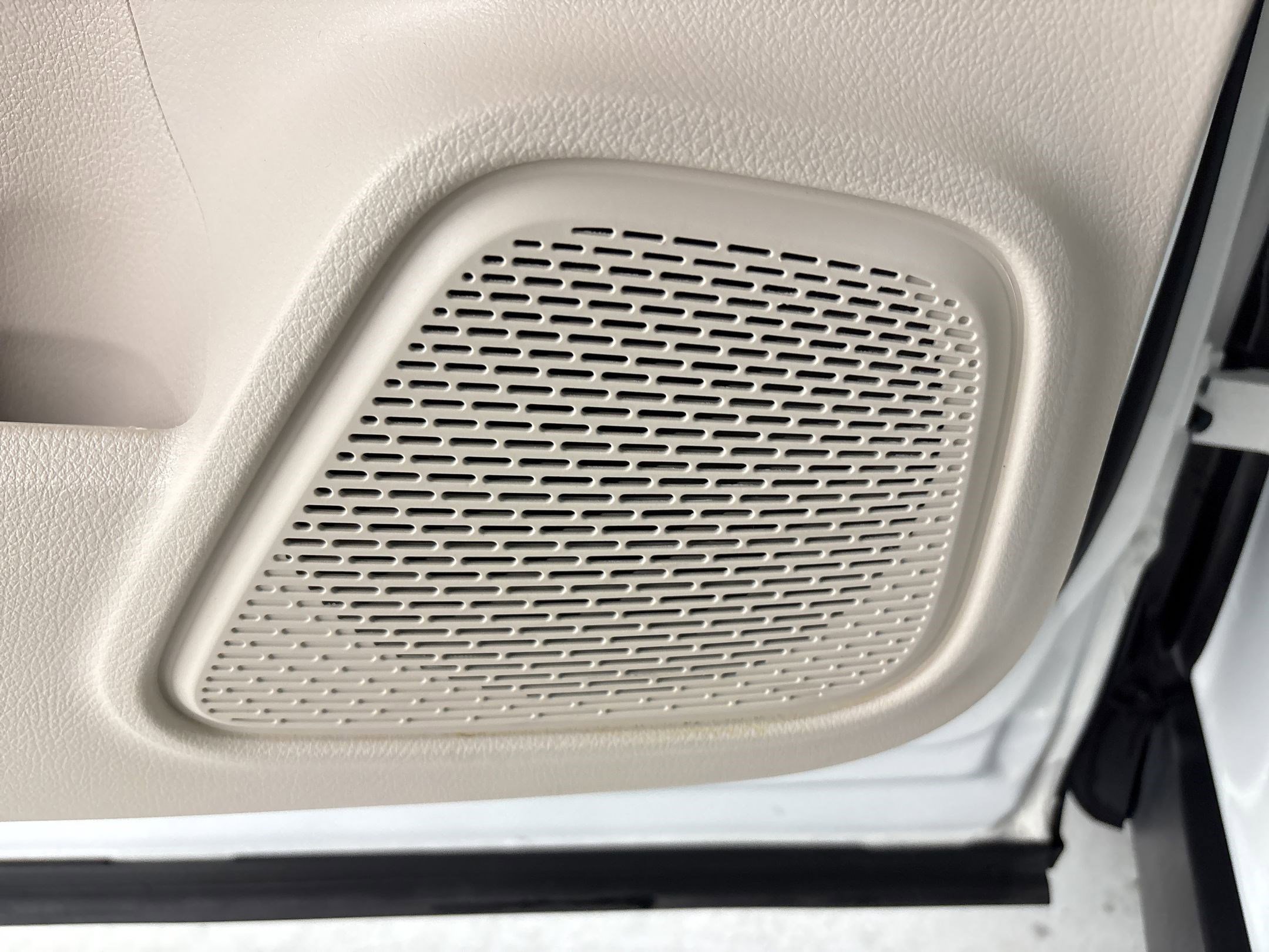 Certified 2023 Mercedes-Benz GLB 250 image 22