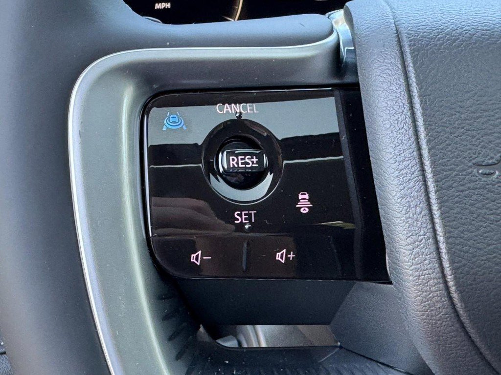 New 2026 INFINITI QX80 Luxe w/ Cargo Package image 11