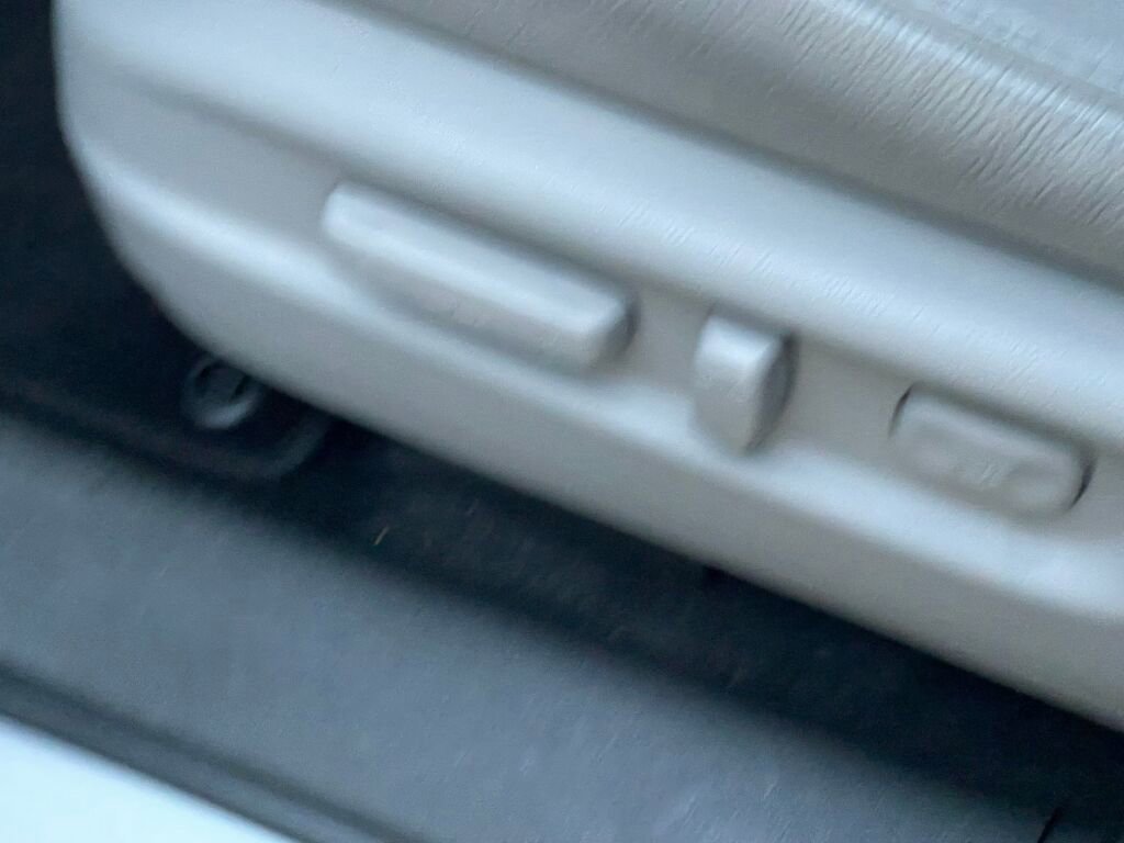 Used 2017 Honda Pilot Touring image 7