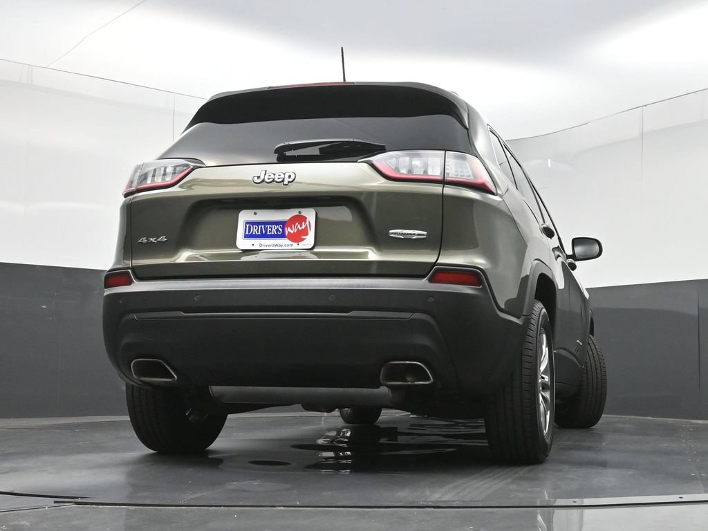 Used 2021 Jeep Cherokee Latitude Lux w/ Comfort/Convenience Group AWD/4WD image 28