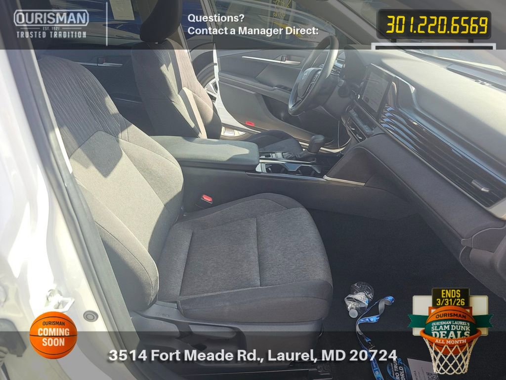 Used 2025 Toyota Camry LE image 14