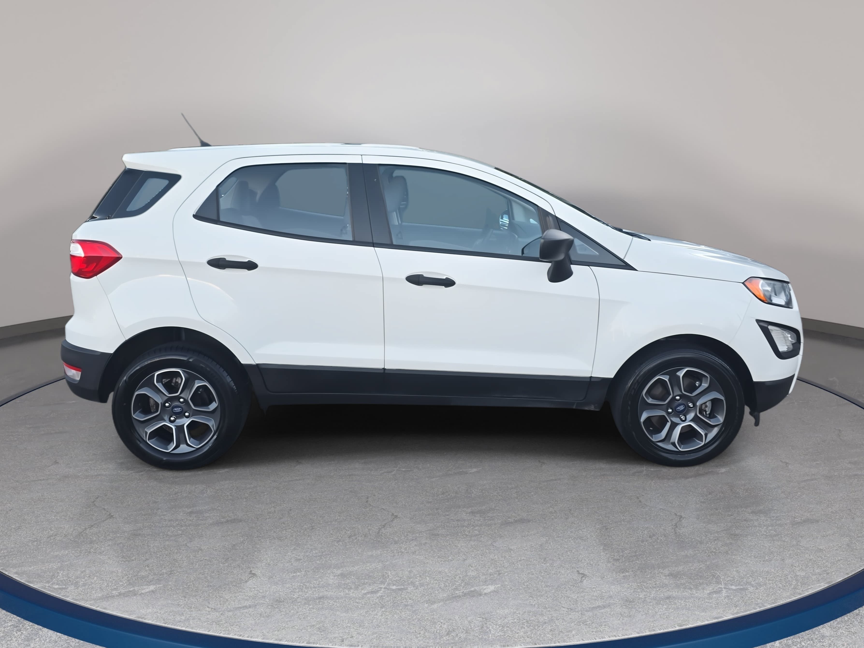 Used 2018 Ford EcoSport S FWD image 4