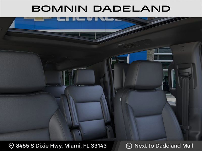 New 2026 Chevrolet Suburban Z71 w/ Z71 Off-Road Package AWD/4WD image 24