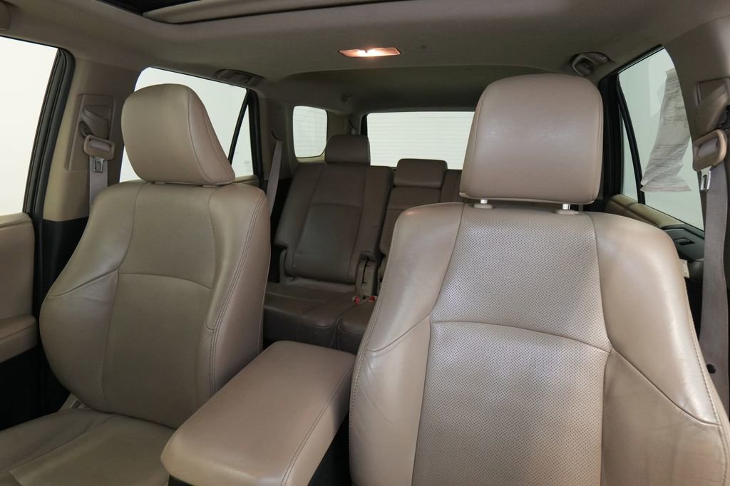Used 2015 Toyota 4Runner Limited image 15