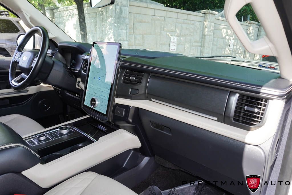 Used 2023 Ford Expedition Max Platinum AWD/4WD image 54