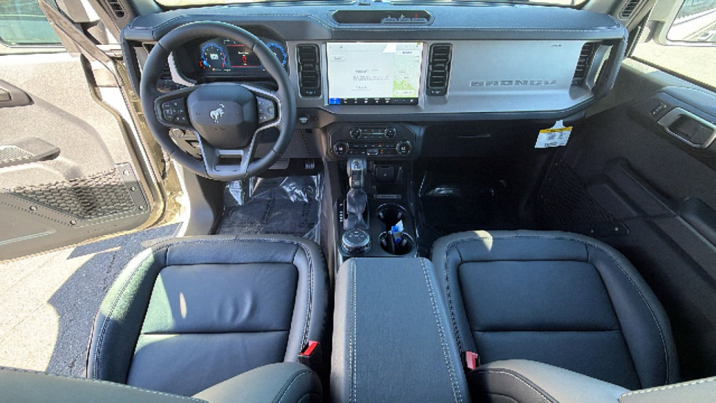 New 2026 Ford Bronco Outer Banks image 26