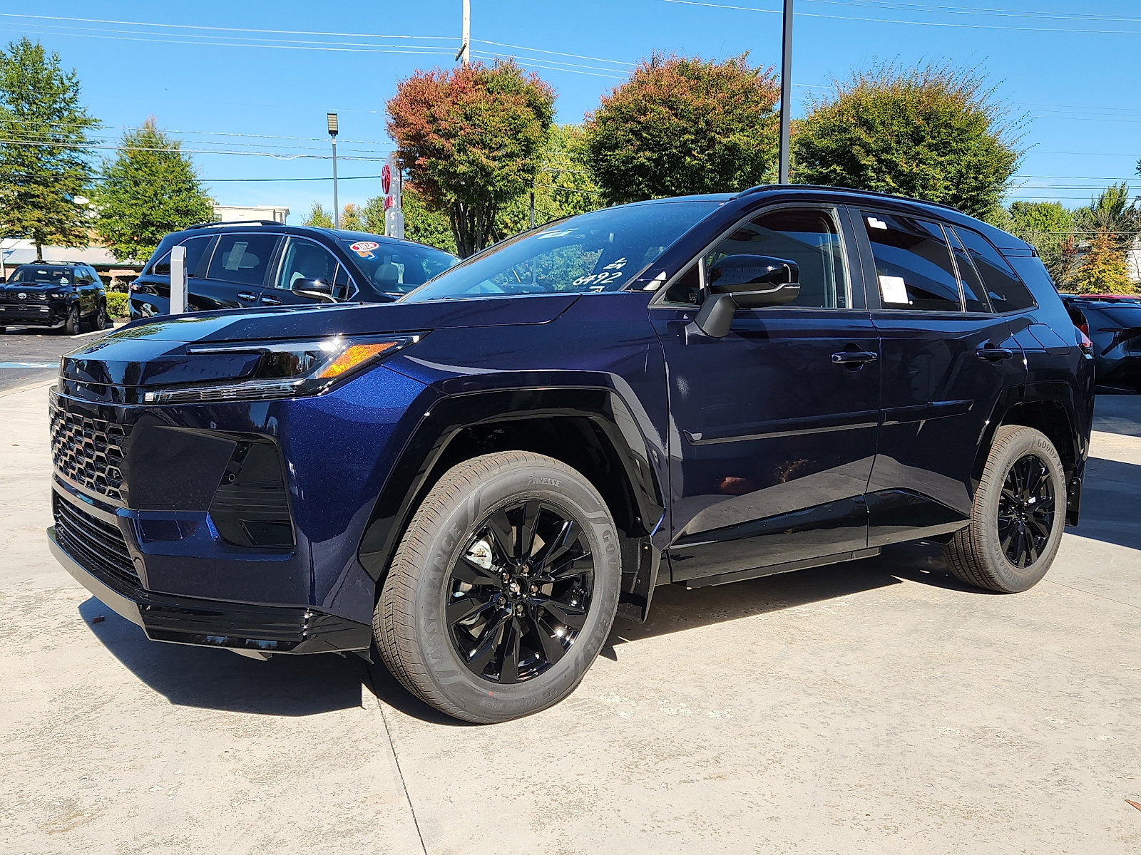 New 2026 Toyota RAV4 SE w/ Convenience Package AWD/4WD image 3
